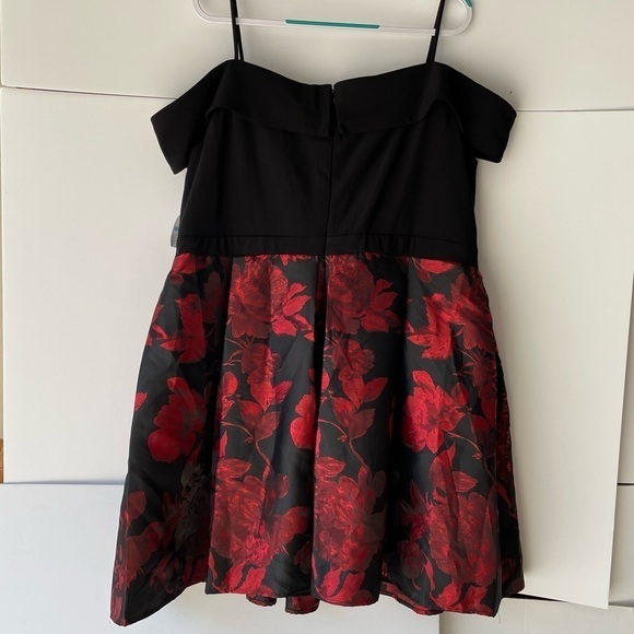 R&M Richards Women Plus Size Formal Evening Christmas Holiday Party Dress, 18W - Picture 8 of 10